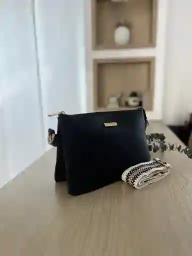 Bolso Cristal Color Negro