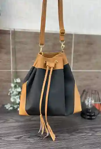 Bolso Damaris Color Negro