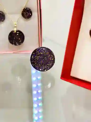 Anillo Redondo Arte Resina Morado