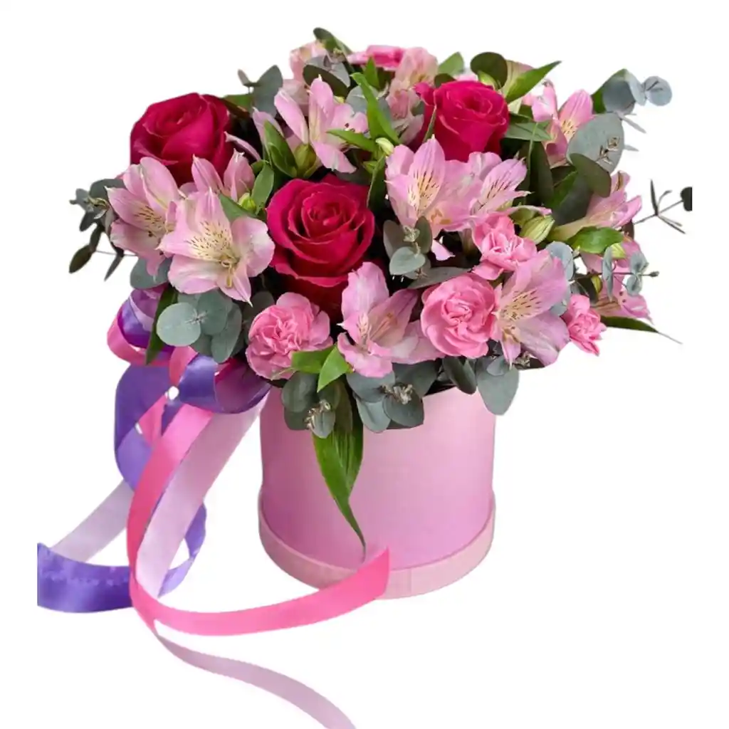 Flores De Rosas Y Astromelias En Caja