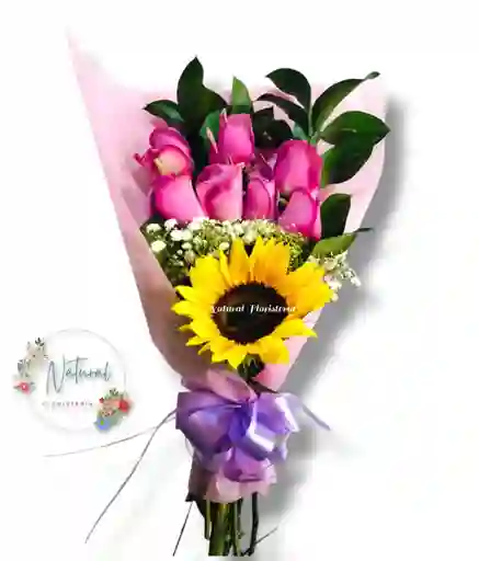 Bouquet De 8 Rosas Moradas Y Un Girasol