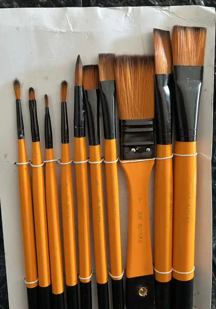 Set De Pinceles Ah Royal X10 Unidades