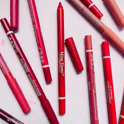 Lapiz Delineador Cremoso Para Labios Maquillaje De Rostro Miss Demi