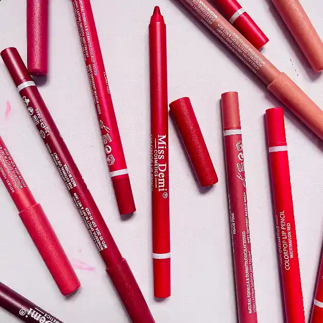 Lapiz Delineador Cremoso Para Labios Maquillaje De Rostro Miss Demi