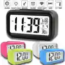 Reloj Digital Con Alarma De Mesa Colores Varios M210