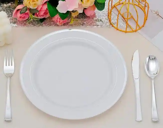 Platos Plateados 26 Cms X 8 Unds , Platos De Lujo, Platos Elegantes, Platos Desechables