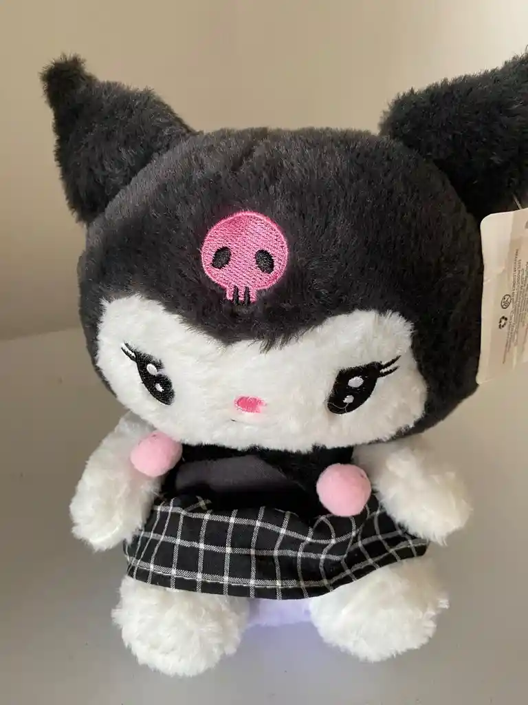 Peluche Kuromi 20cm