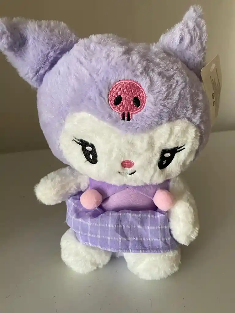Peluche Kuromi 20cm