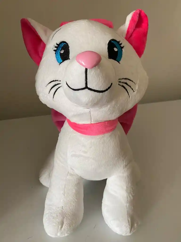 Peluhe Gatita 35cm