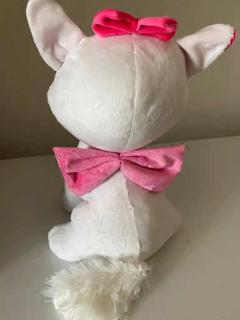 Peluhe Gatita 35cm