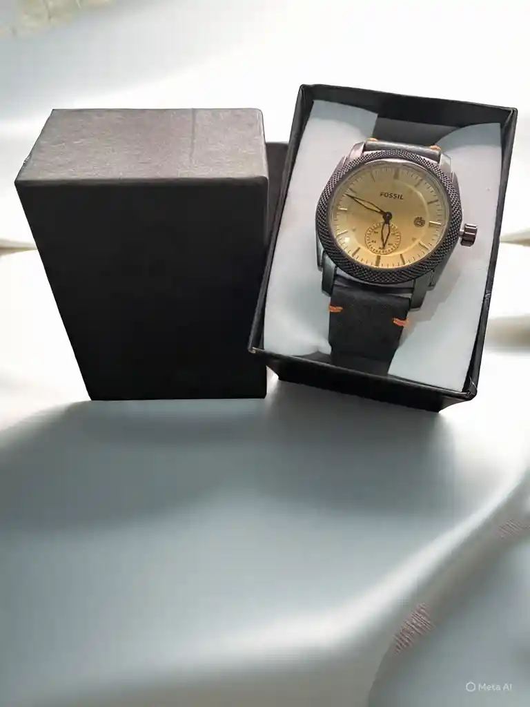 Reloj Replica Fosil Dorado Con Diseño Clasico Y Correa De Cuero Para Hombre Replica