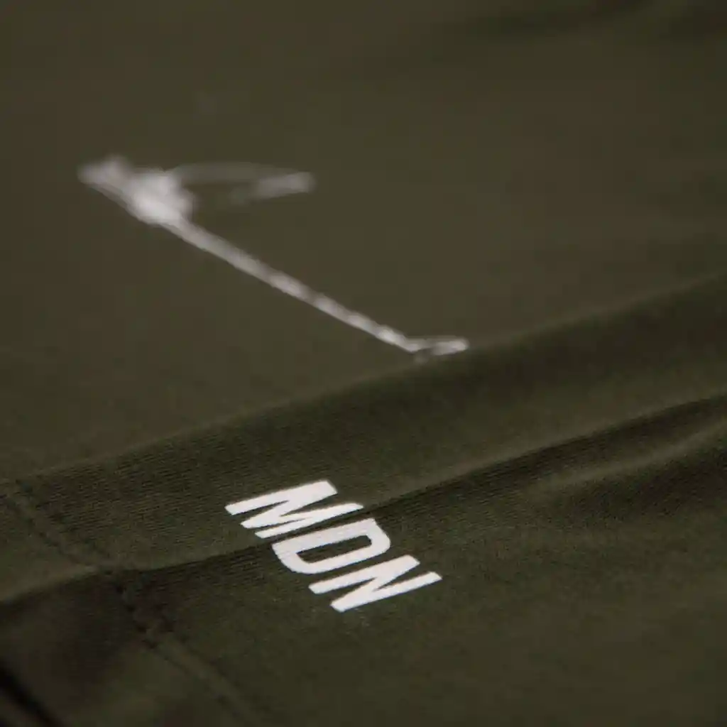 Camiseta Verde Militar