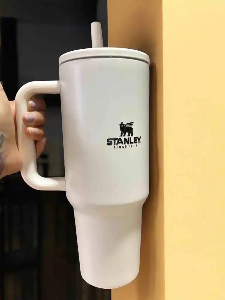 Termo Tipo Stanley 40 Oz - 1.2 Litros | Acero Inoxidable *beige*