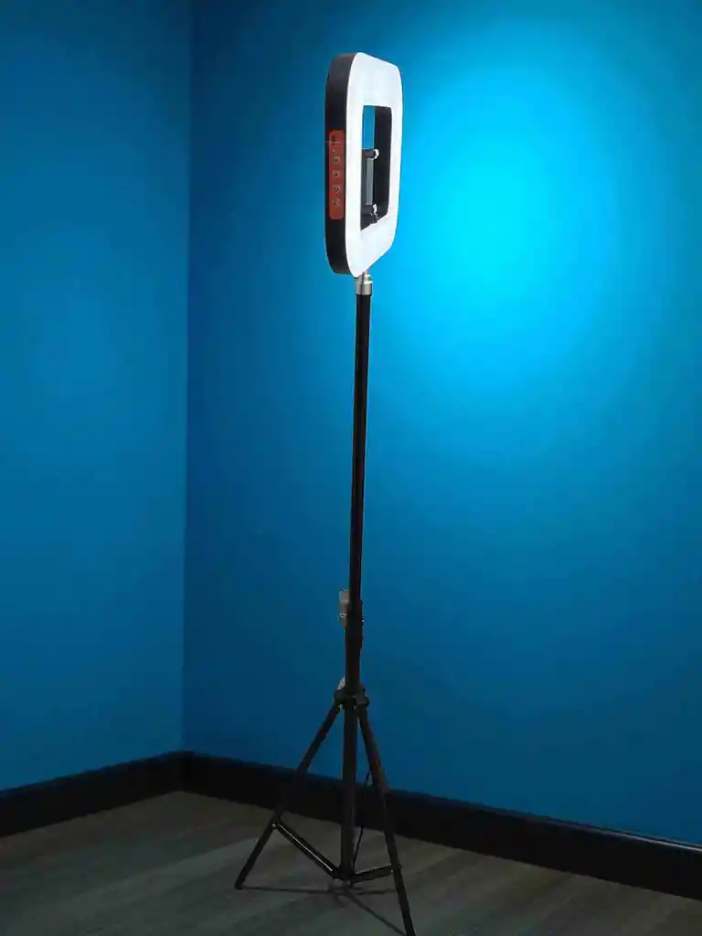 Panel Led Recargable 30cm + Tripode De 2m