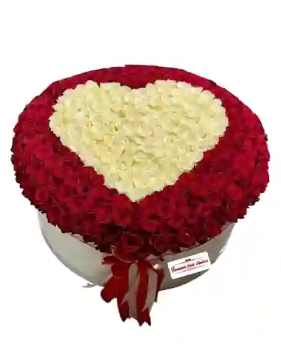 Hermoso Cilindro De Rosas Grande