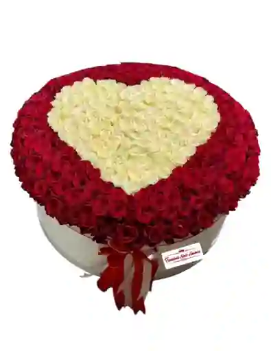 Caja De Rosas Gigante Corazon Blanco