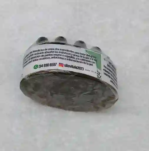 Jabon Duo Carbón Activado Y Caléndula Artesanal 140g