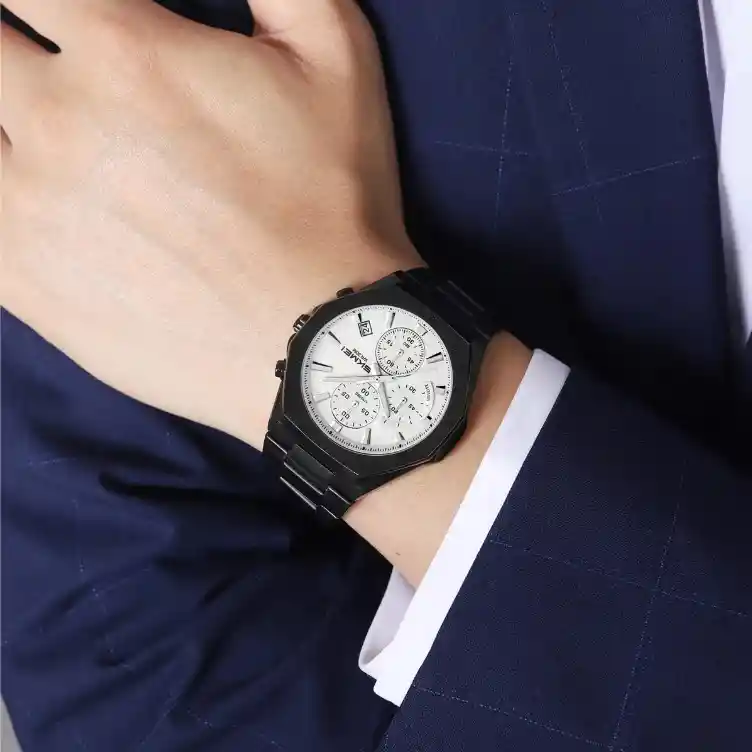 Reloj De Lujo Moderno Para Hombre Fabricado En Acero