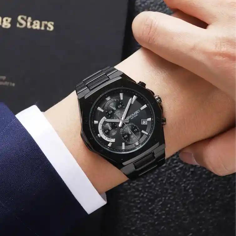 Reloj De Lujo Moderno Para Hombre Fabricado En Acero