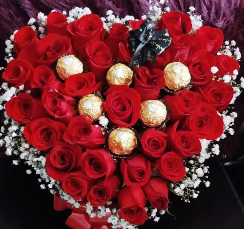 Corazon Rosas Mas Ferrero