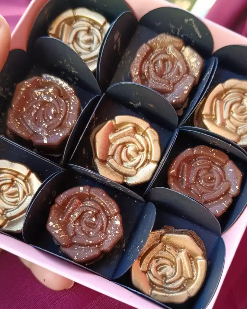 Sublimes Intenciones, Chocolates De Amor