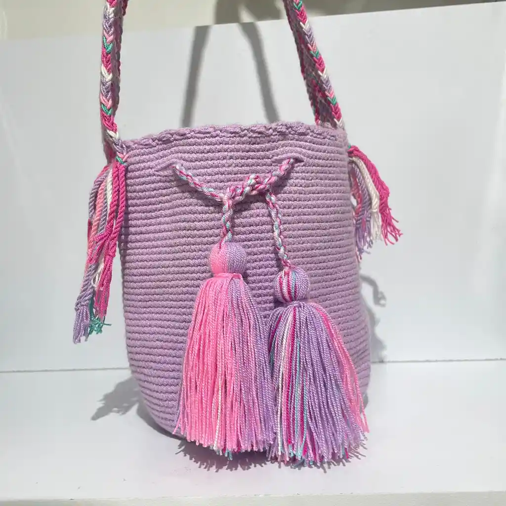 Mochila Wayu Pequeña Lisa Con Asa Tejida