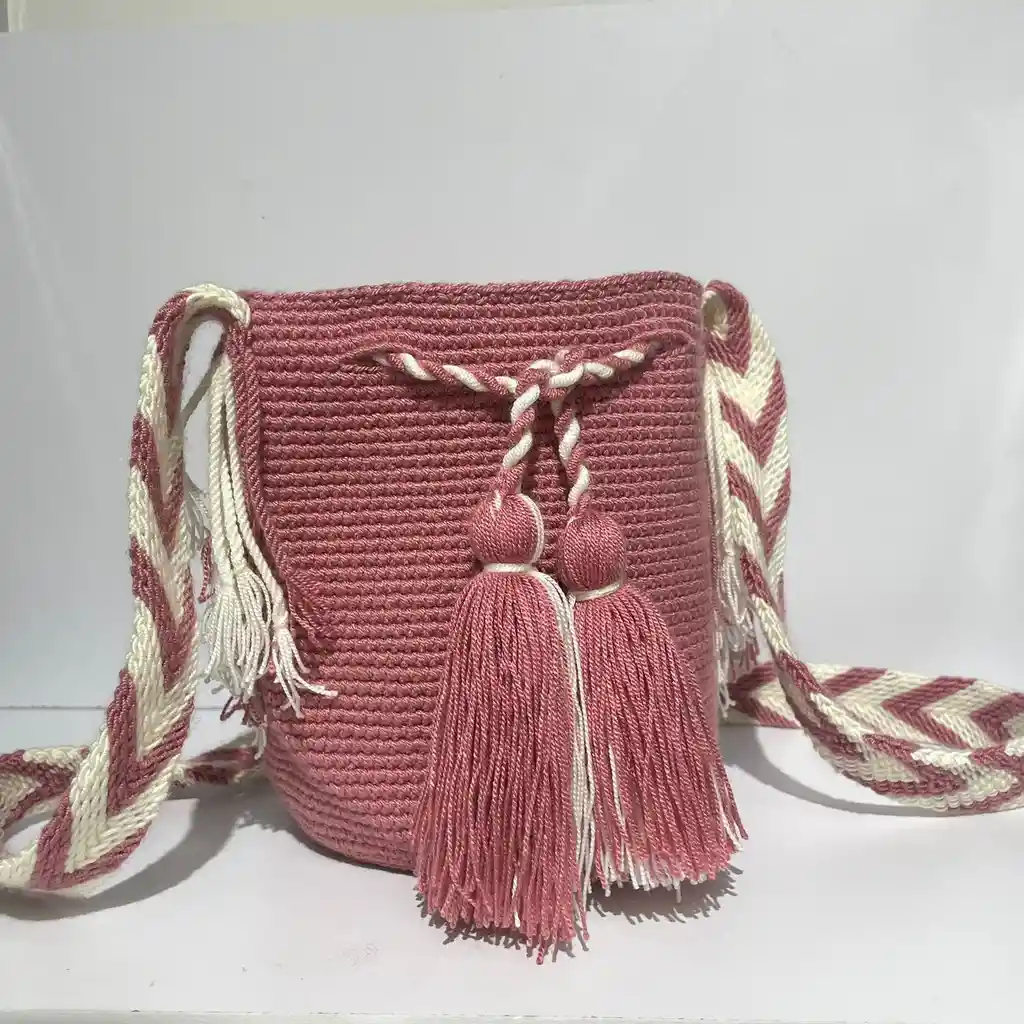 Mochila Wayu Pequeña Lisa Con Asa Tejida ✨