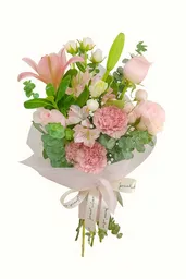 Bouquet De Flores Surtidas En Tonos Pastel