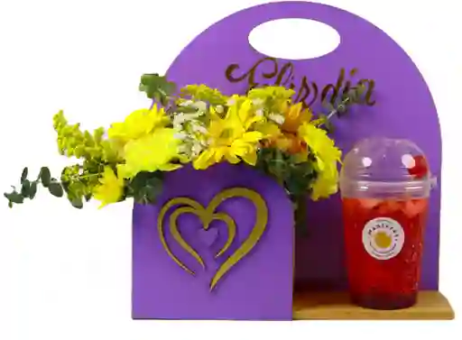 Flores Amarillas Con Soda De Frutos Rojos