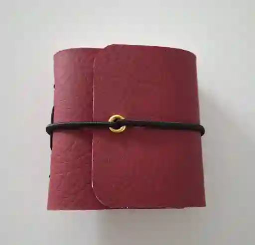 Viajera Guinda Mini (cordón Elástico)