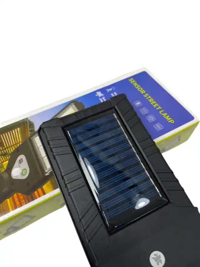 Lámpara Solar Led Para Exterior Con Sensor De Movimiento Y Control Remoto