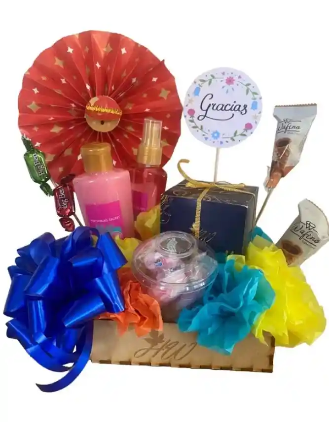 Ancheta De Regalo Con Vela Aromatica, Crema Y Splash