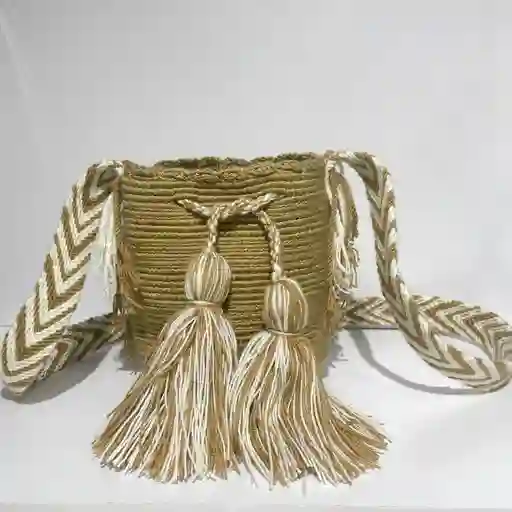 Mochila Wayuu Pequeña Lisa Con Asa Tejida ✨