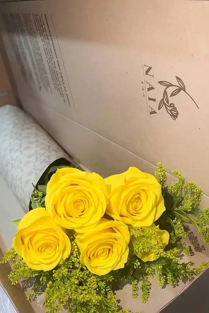 Ramo De Rosas