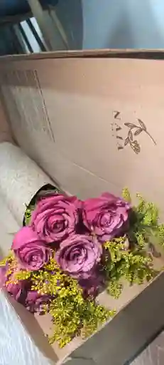 Ramo De Rosas
