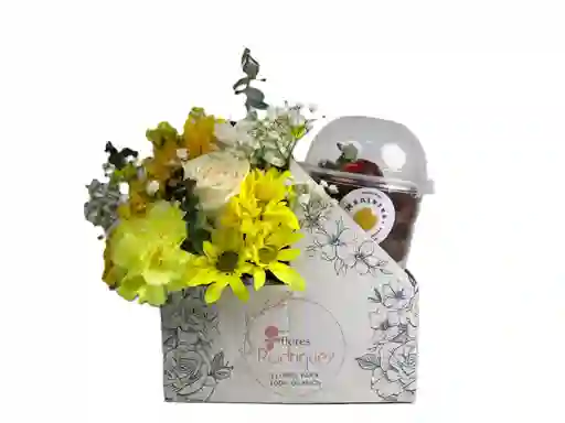 Flores Amarillas Con Fresas Con Chocolate