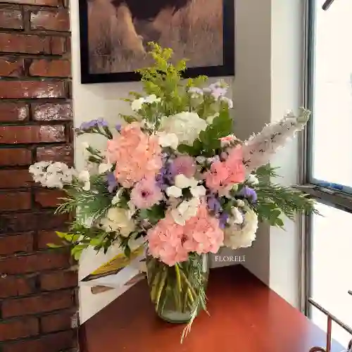 Bouquet Aurora Con Florero