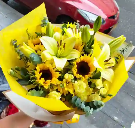 Ramo De Girasoles Y Flores Amarillas