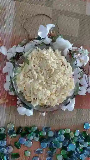 Ensalada De Frutas Con Queso