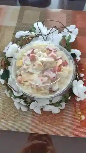 Ensalada Fruta Con Helado