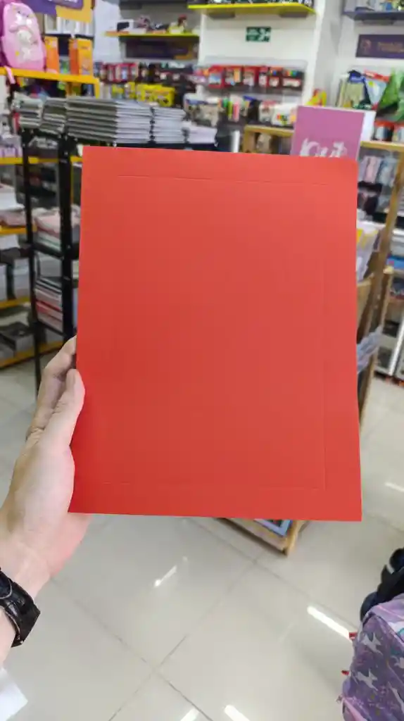 Carpeta Con Bolsillo Rojo Tamaño Carta
