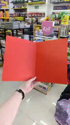 Carpeta Con Bolsillo Rojo Tamaño Carta