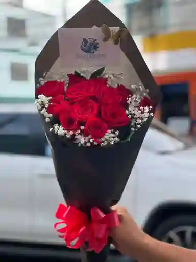 Arreglo Manual De 12 Rosas