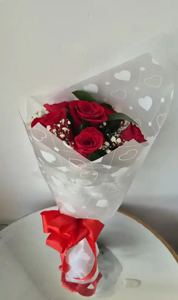 Bouquet De 6 Rosas