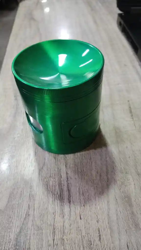 Rascador Trillador De Metal 4 Pisos