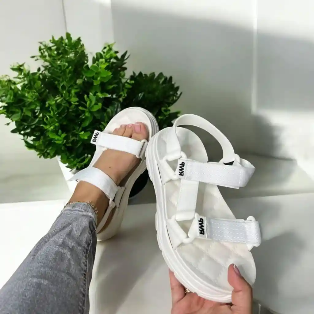 Sandalias Deportivas Para Damas Blanca Talla 37