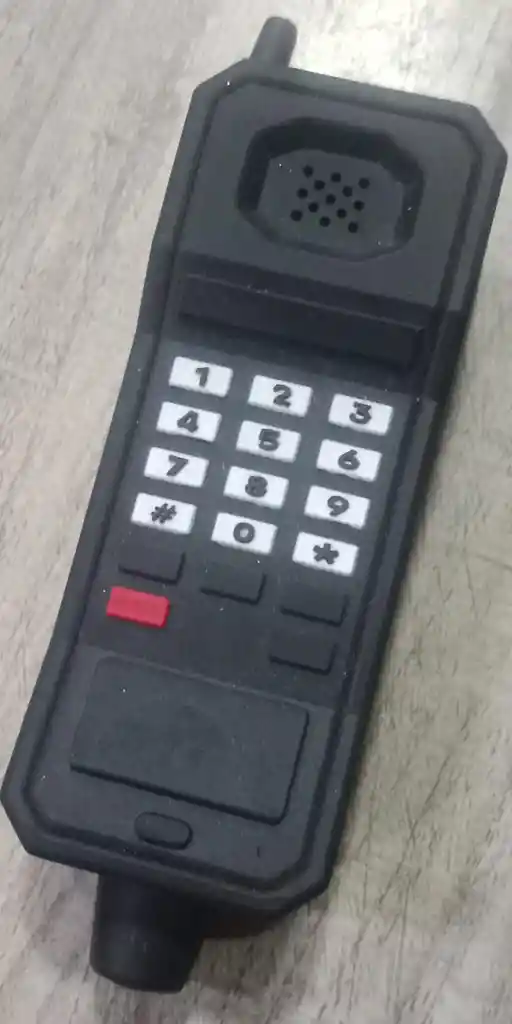 Pipa Silicon Celular Clasico