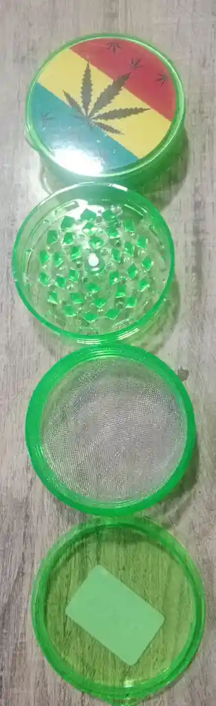 Rascador Trillador Plastico 3 Pisos