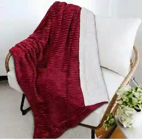 Cobija Ovejera Acanalada Doble/queen 190x210 Cm Vino Tinto