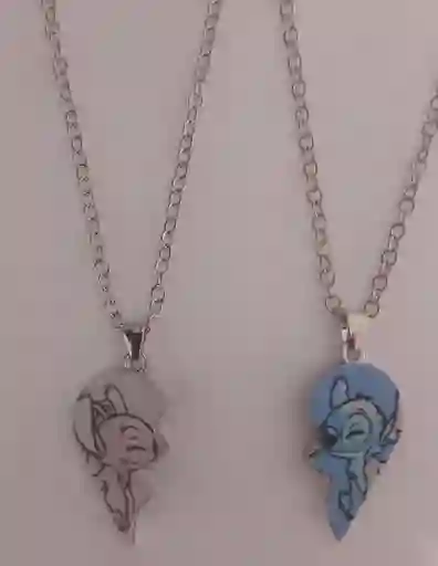 Collar Con Dije En Forma De Corazón De Stitch Y Angel